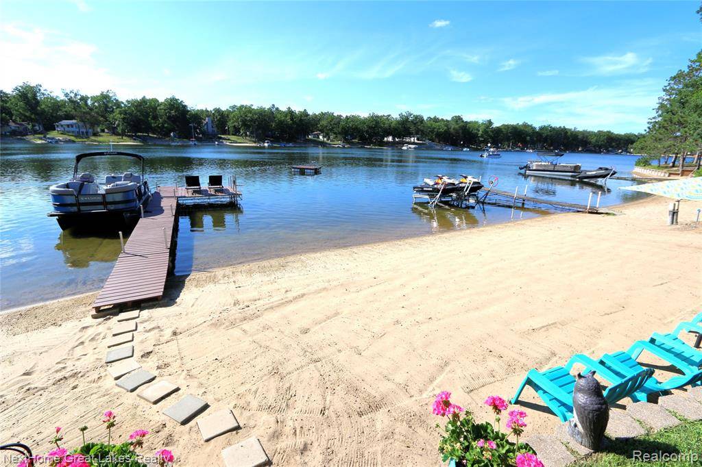 Grant Twp, MI 48748,3698 Little Island Drive
