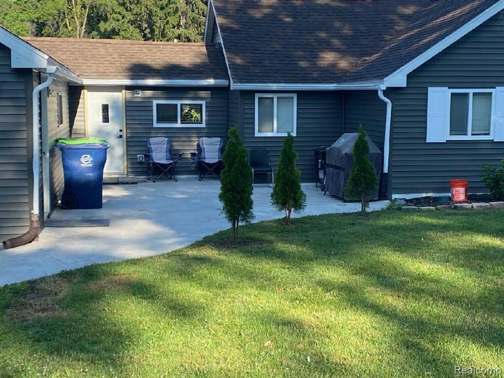 Thomas Twp, MI 48609,370 Adams Road