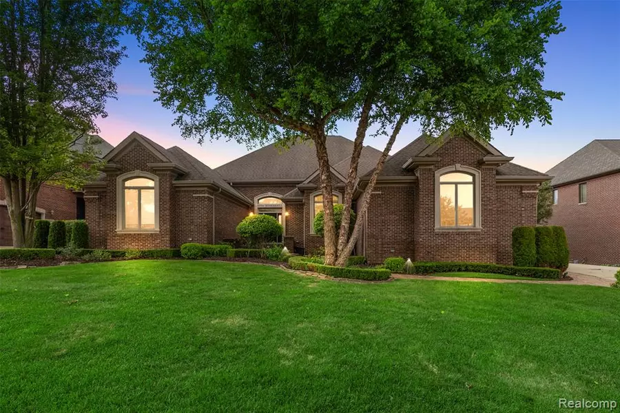 61784 Bunker Hill Drive, Washington Twp, MI 48094