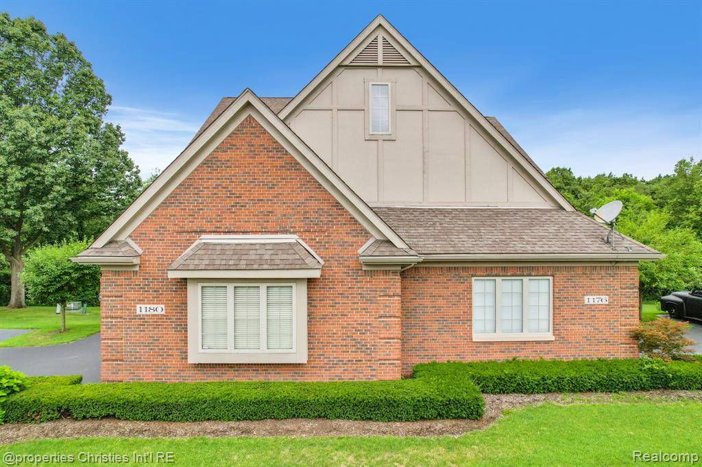 1180 Alissa Marie Drive, Highland Twp, MI 48357