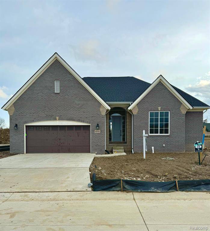 4172 Blossom Drive, Sterling Heights, MI 48314