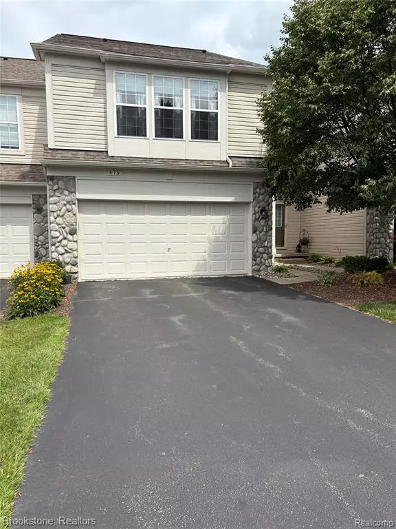 Holly Twp, MI 48442,519 Dockside Circle