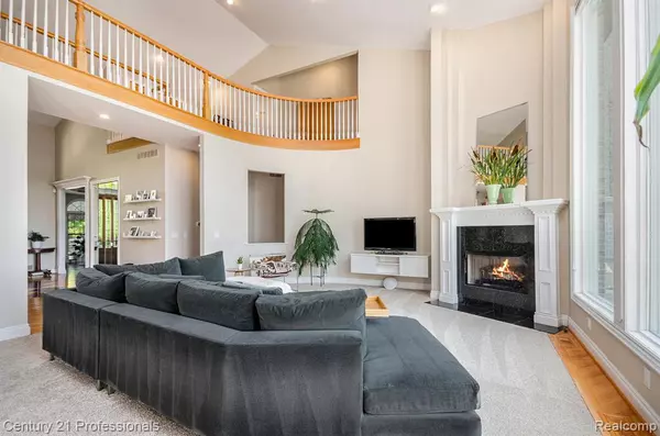 White Lake Twp, MI 48386,9020 Huron Bluffs Drive