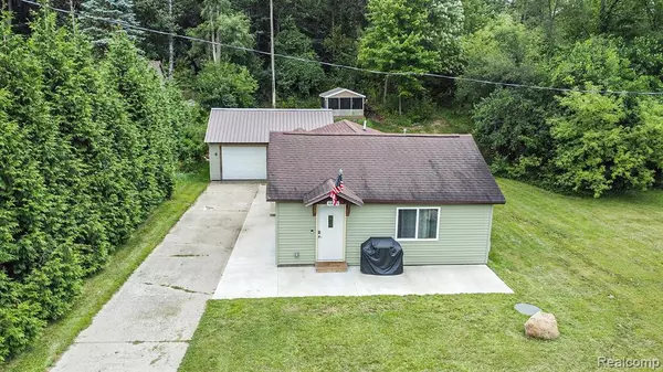 Napoleon Twp, MI 49240,4849 Wolf Lake Road