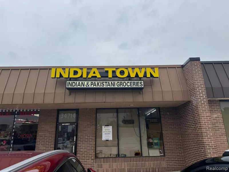 34714 Dequindre Rd Drive, Macomb Twp, MI 48310