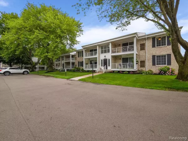 Livonia, MI 48150,36080 Ann Arbor Trail