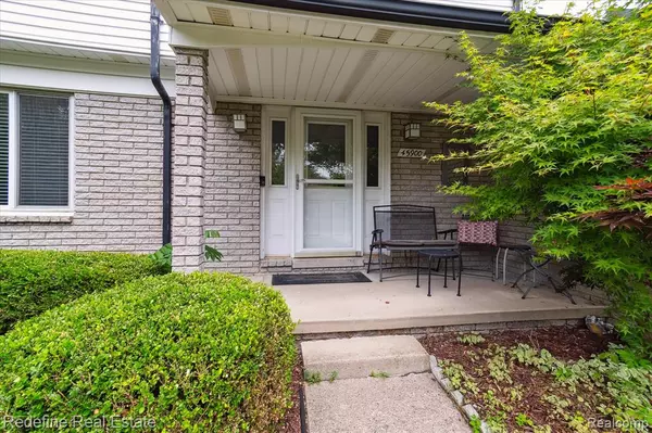 Canton Twp, MI 48187,45900 Gainsborough Drive