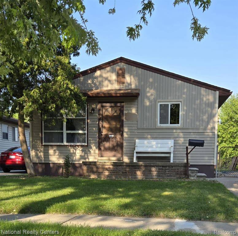 6741 Syracuse Street, Taylor, MI 48180