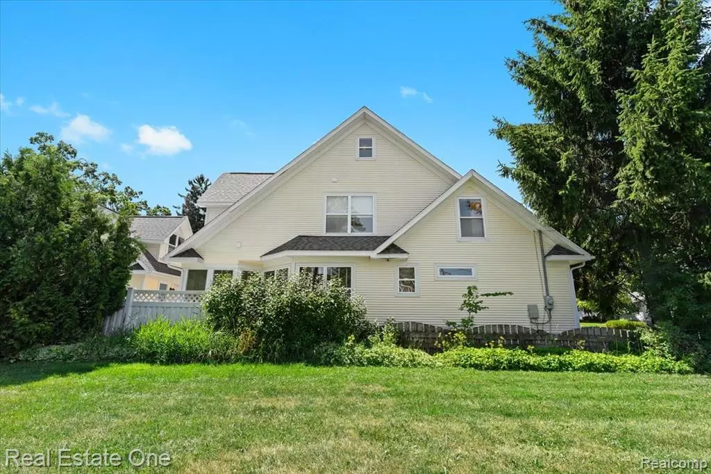 West Bloomfield Twp, MI 48324,1805 Auburndale Avenue