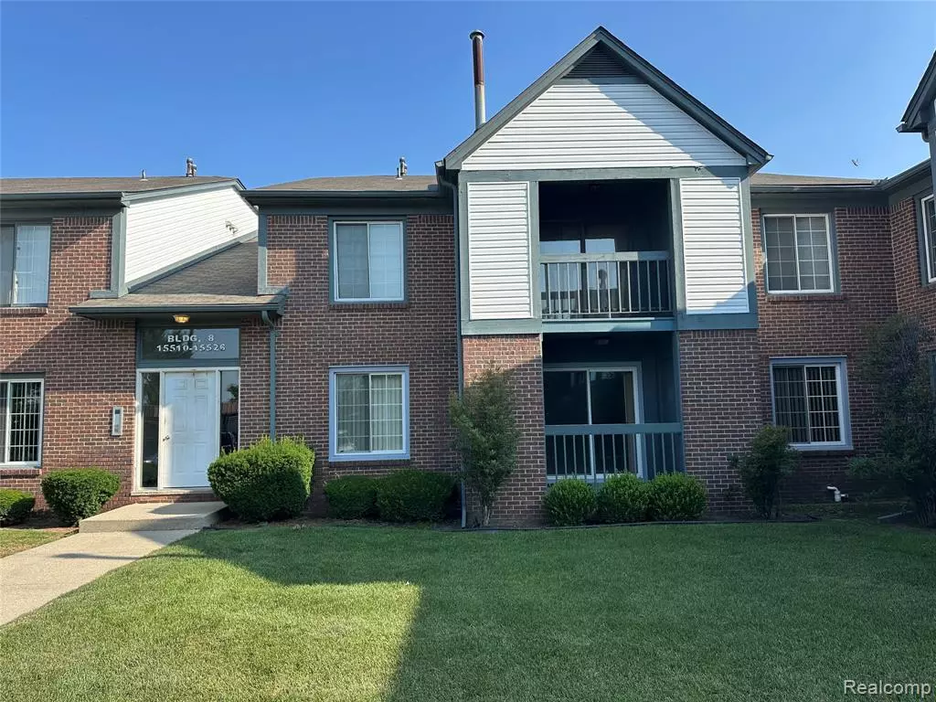 Macomb Twp, MI 48044,15526 Ashley Court 8 62