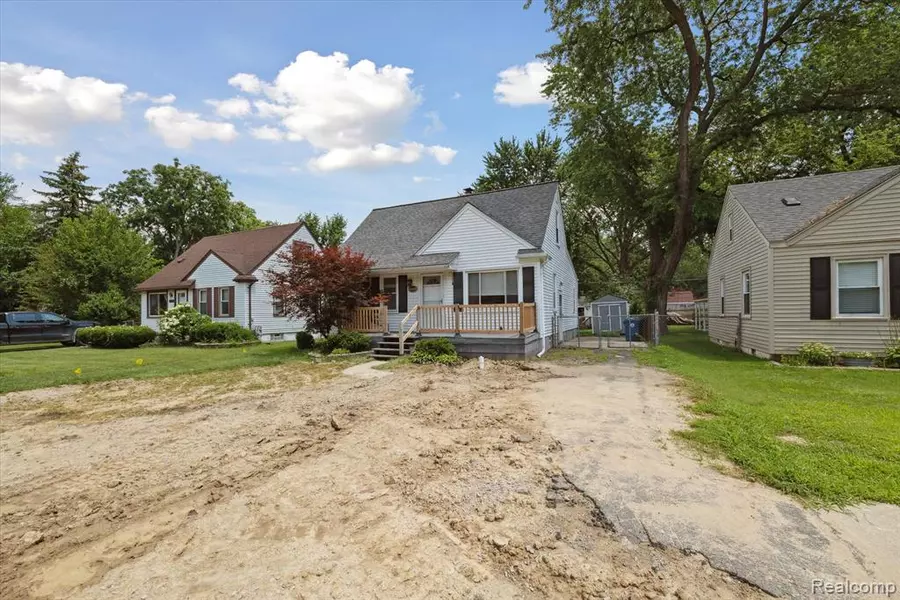 14088 Mercedes, Redford Twp, MI 48239