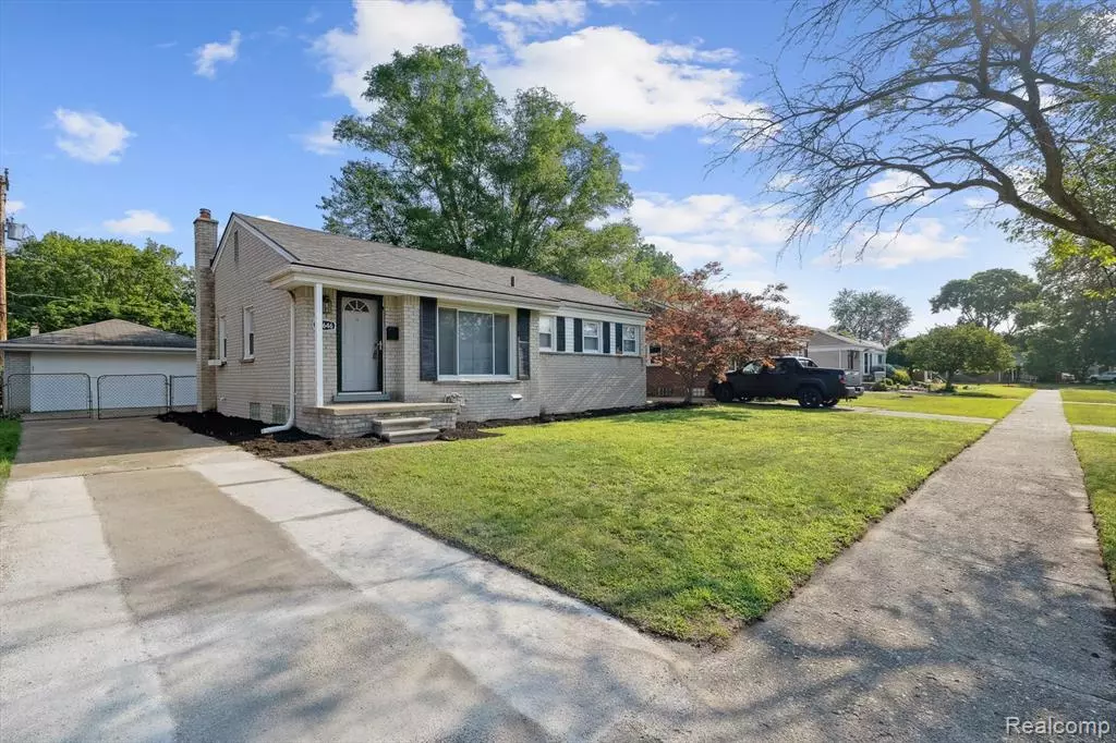 Livonia, MI 48150,29646 Robert Drive