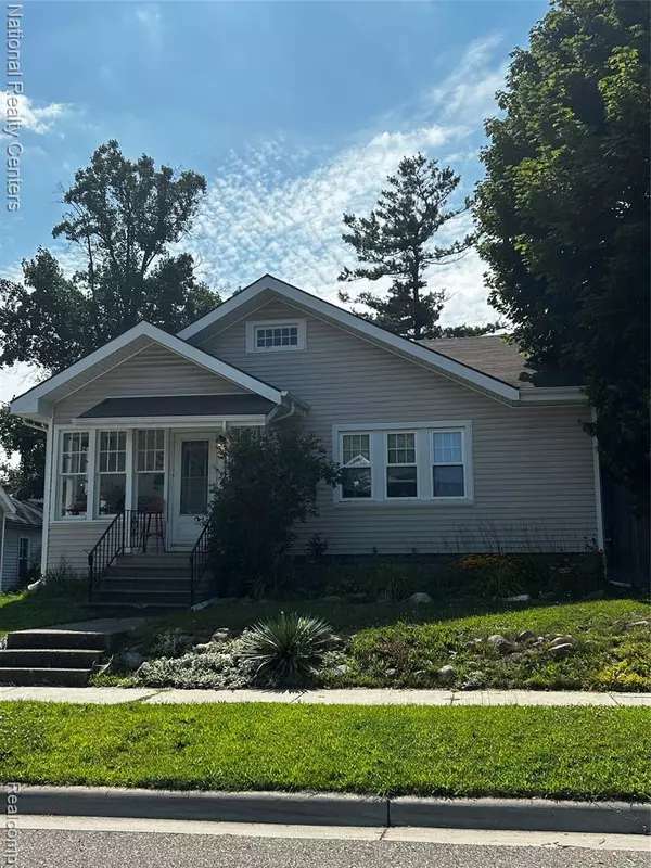 Lapeer, MI 48446,235 N Calhoun Street