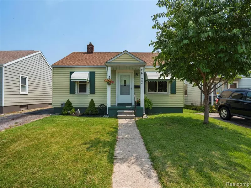 26122 Barrington Street, Madison Heights, MI 48071