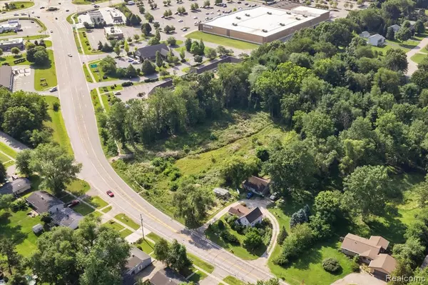 Green Oak Twp, MI 48116,00 Lee