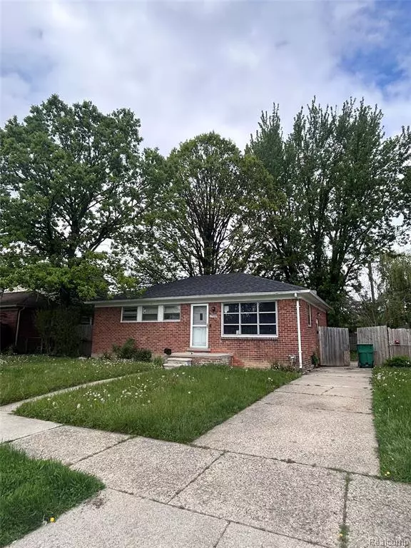 Eastpointe, MI 48021,17225 Bell Avenue