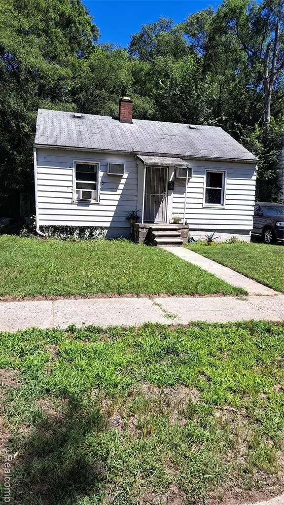 19940 Faust Avenue NW, Detroit, MI 48219