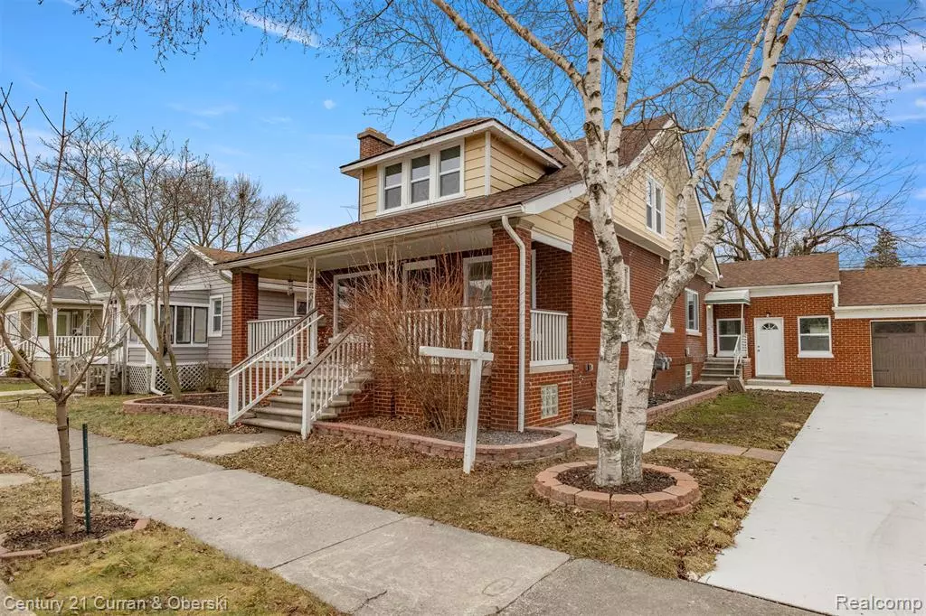 Wyandotte, MI 48192,1076 Lindbergh St Street