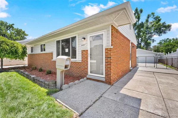 Westland, MI 48186,34497 Avondale Street