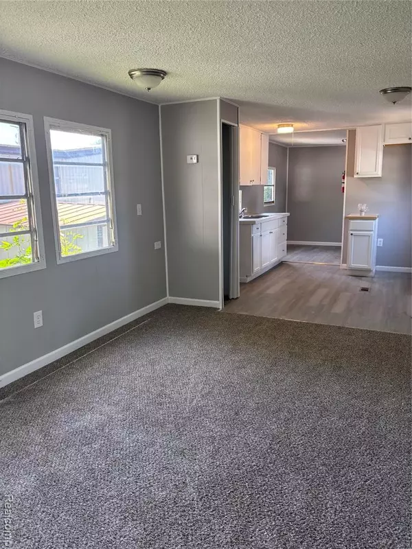 Burton, MI 48529,4493 Fenton Rd Lot 5