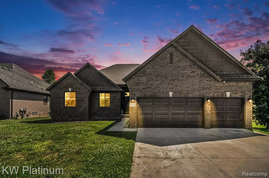 52800 Card Road, Macomb Twp, MI 48042