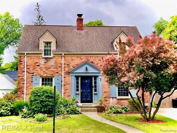 301 W Oakridge Street, Ferndale, MI 48220