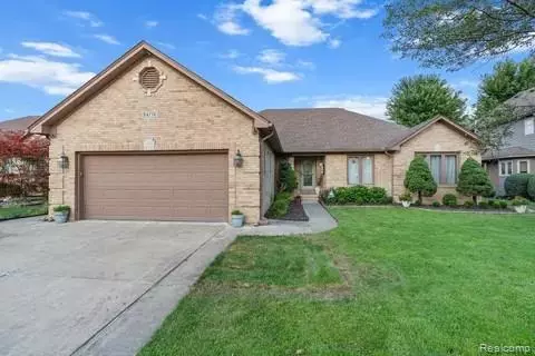54774 Ashley Lauren Drive, Macomb Twp, MI 48042