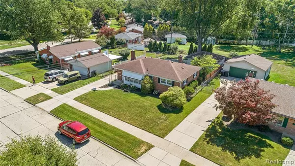 Livonia, MI 48150,35211 Hathaway Street