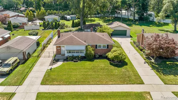 Livonia, MI 48150,35211 Hathaway Street