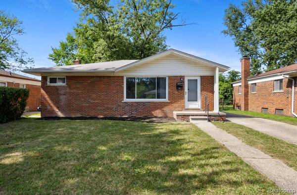 30042 HAZELWOOD Street, Inkster, MI 48141