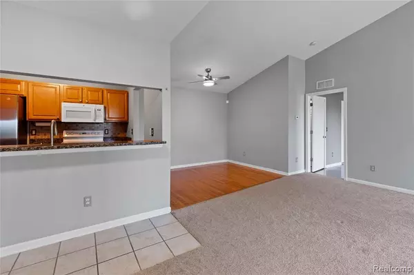 Clinton Twp, MI 48038,43165 Woodbridge Drive