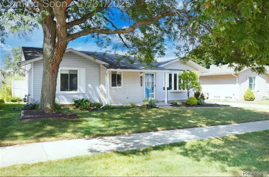 42682 Somerset Drive, Canton Twp, MI 48187