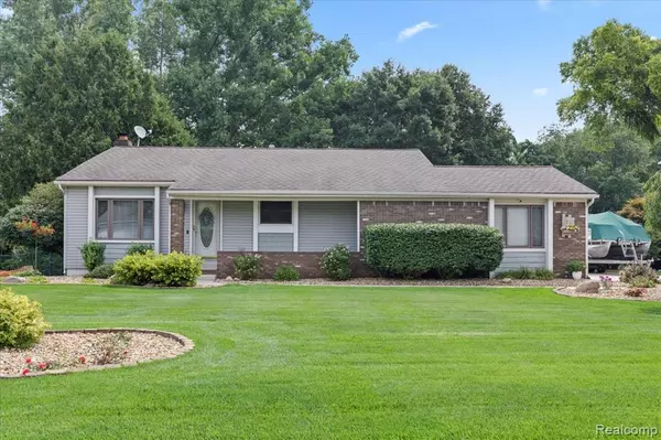 1237 Keble Lane, Oxford Twp, MI 48371