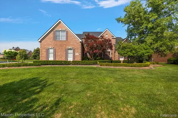 Northville, MI 48168,15665 Spyglass Drive