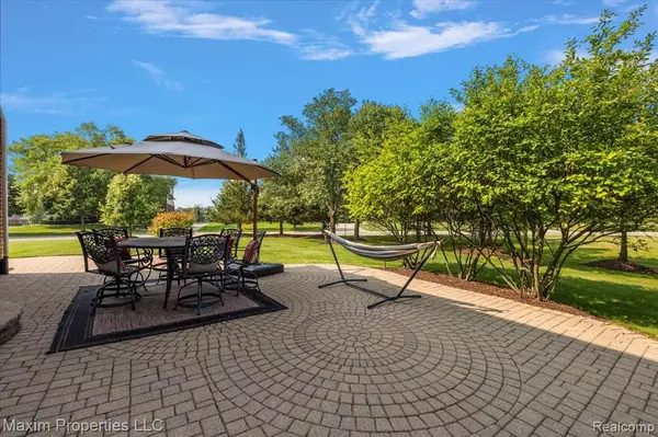Northville, MI 48168,15665 Spyglass Drive
