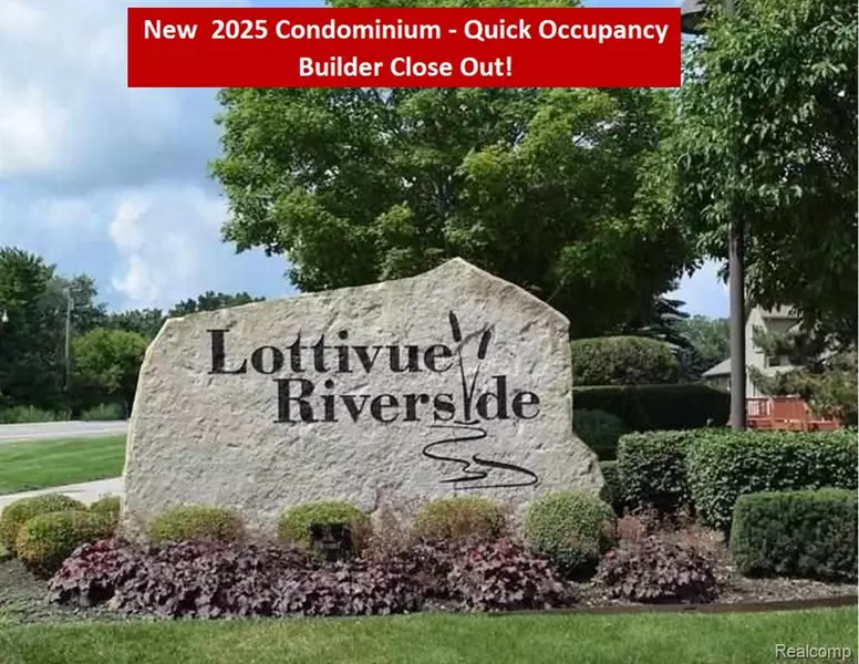 49681 Manistee Drive, New Baltimore, MI 48047