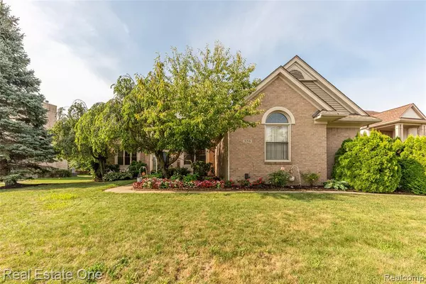 Canton Twp, MI 48188,558 Highlands Drive