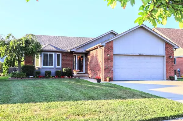 23643 Shepherd Lane, Macomb Twp, MI 48042
