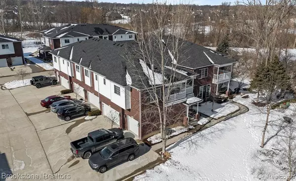Washington Twp, MI 48094,7008 BOULDER POINTE