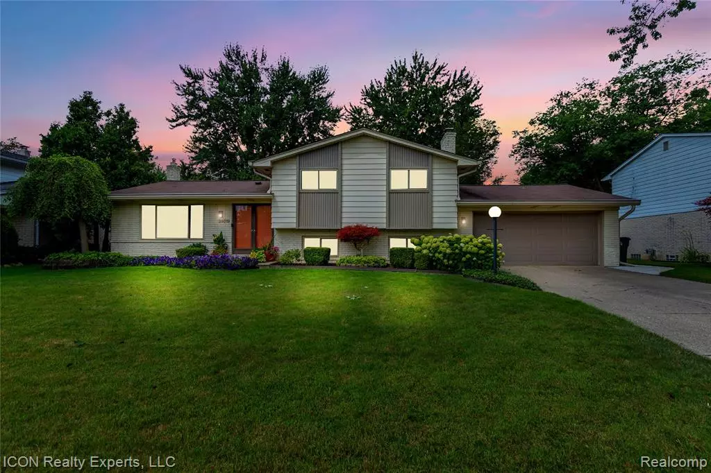 Clinton Twp, MI 48038,39519 Twenlow Drive