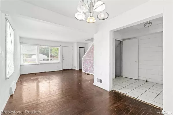 Detroit, MI 48219,20634 Pembroke Avenue