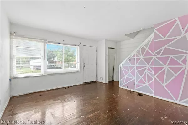 Detroit, MI 48219,20634 Pembroke Avenue