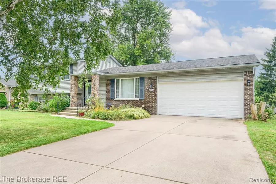 7412 New Hampshire Drive, Davison, MI 48423