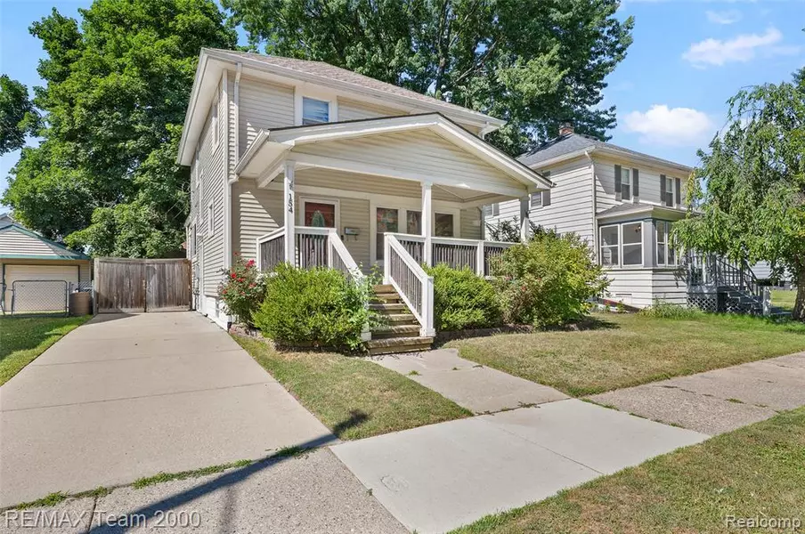 154 Gallup Street, Mt. Clemens, MI 48043