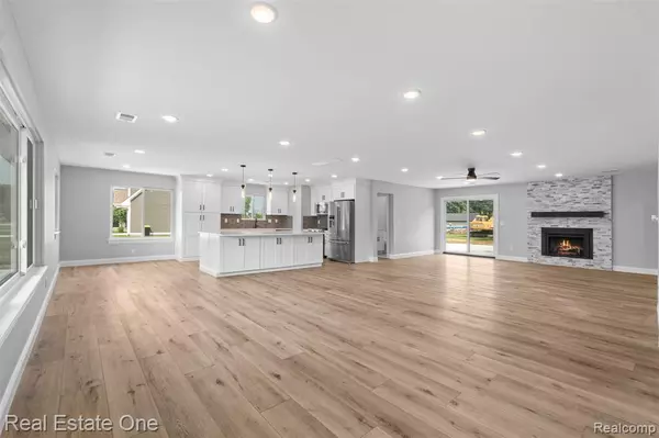 Chesterfield Twp, MI 48047,47900 Jefferson Avenue