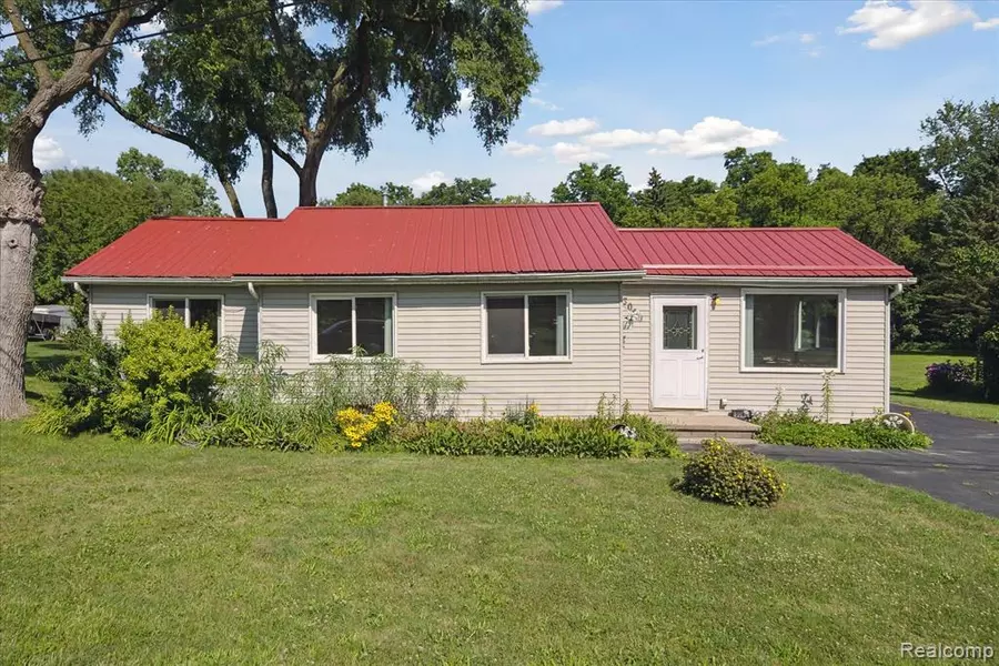 3080 Catalpa Court, Auburn Hills, MI 48326