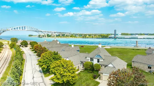 Port Huron, MI 48060,1756 Edison Shores Place