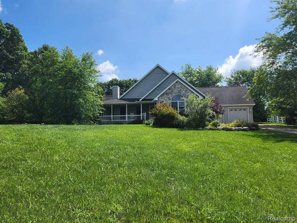 80442 WOODRIDGE Lane, Bruce Twp, MI 48065