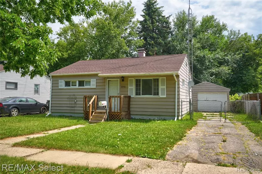 2910 McClure Avenue, Flint, MI 48506