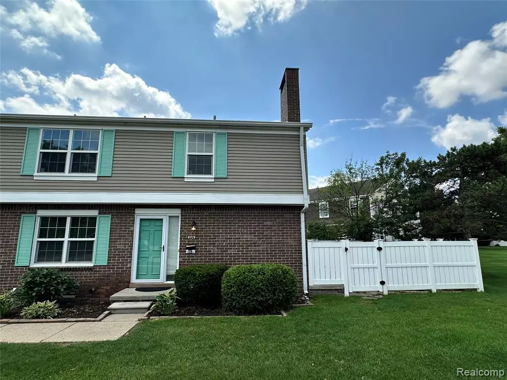 Novi, MI 48167,41729 BROQUET Drive